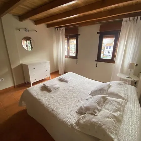 Casina Del Puerto Hébergement de vacances Cudillero