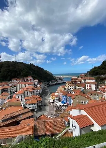 Casina Del Puerto Cudillero