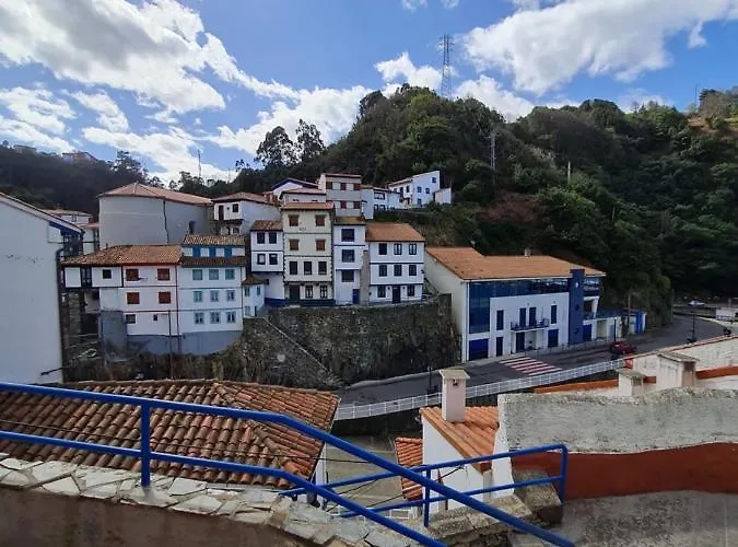 Casina Del Puerto Cudillero