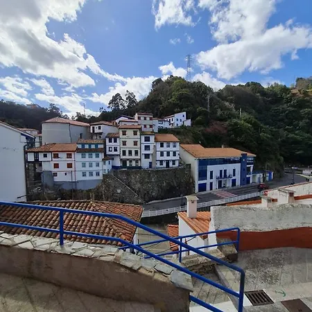 Casina Del Puerto Cudillero