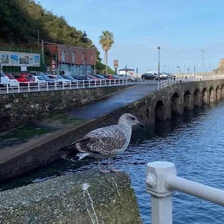 Casina Del Puerto Cudillero